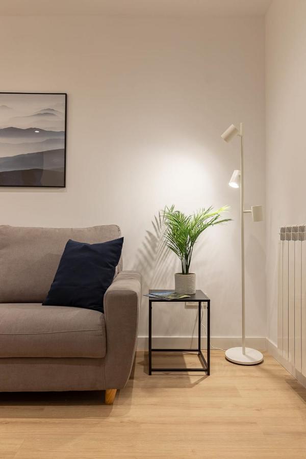 Ah Hostel Room4You Oviedo Vut3026As Εξωτερικό φωτογραφία