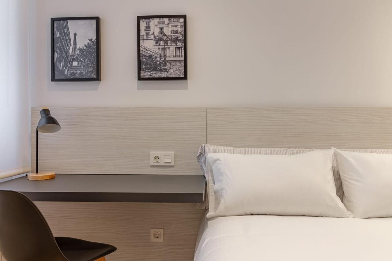 Ah Hostel Room4You Oviedo Vut3026As Εξωτερικό φωτογραφία