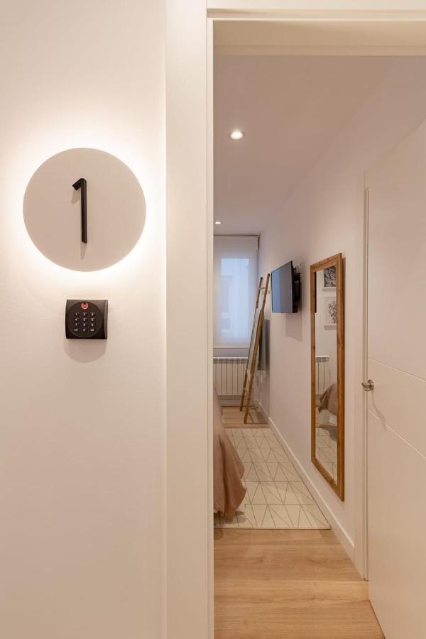 Ah Hostel Room4You Oviedo Vut3026As Εξωτερικό φωτογραφία